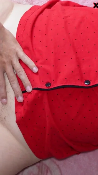 Arkadaşımın büyük memeli annesiyle ateşli seks, kalın orta yaşlı seksi kadın üvey annen | Klip 2