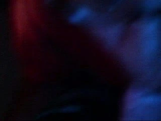 Seksi bir kaltak tarafından alın toplam kafa