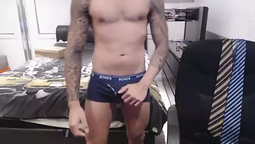 Str8 dövmeli erkekler sert boşalıyor ve hızlı