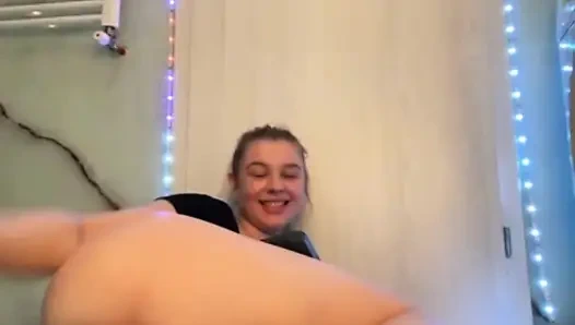 Jucielussie Anal fingering and anal plugging