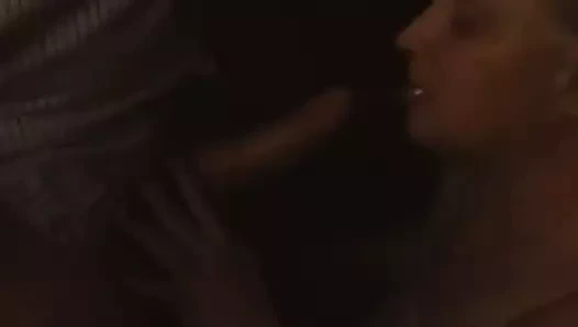 Bbw eş yetişkin Theater Creampie itibaren yabancı