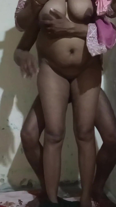 Hot Indian girl suit salwar mein | Clip 1
