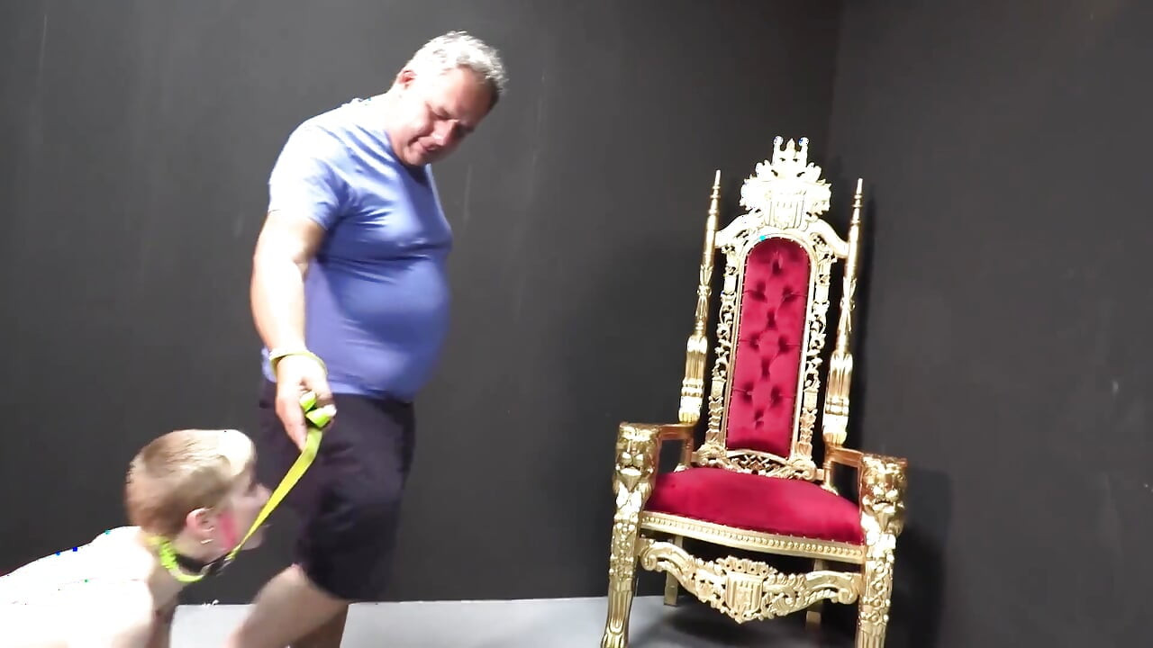 George Rex Rosa şaplak yiyor