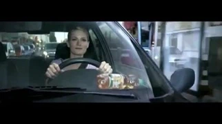 Martina Hill spritzt ordentlich ab - Wow, was ein Cumshot!