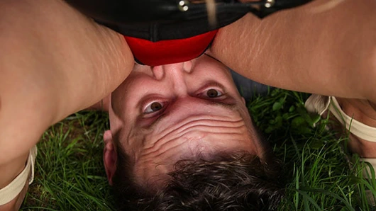 Lenka, tombul çek kraliçesi