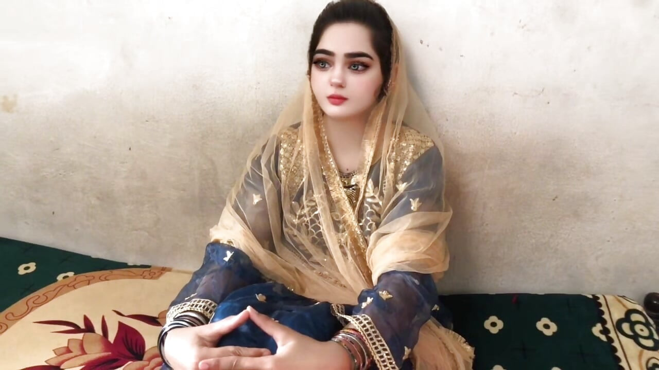 Desi Pyasi Bhabhi Ka Secret Hardcore Sex With Boyfriend  Indian Housewife Ko Choda Hard | Full HD"