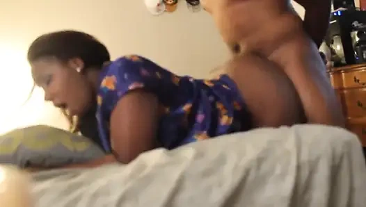 Azgın edepsiz diana ile emiyor ve sikişiyor