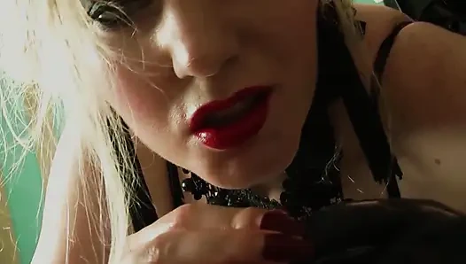 Erkekler hangi para birimine değer verir?