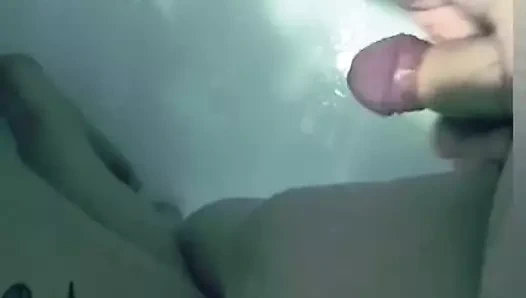 Arkadaşımın siki, onu emeceğim