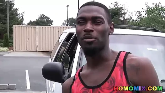 Mason brooks alır bir siyah horoz içinde the göt