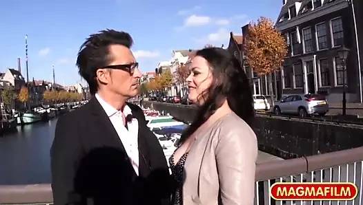 seks için tombul bir genç ödeme