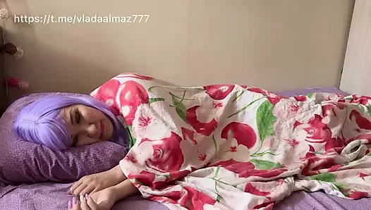 Köle güzeli uyandırdı