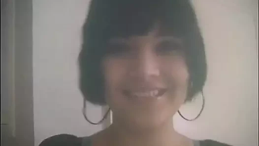 Üvey kız kardeşim nicola büyük doğal memeli ve bir esmer