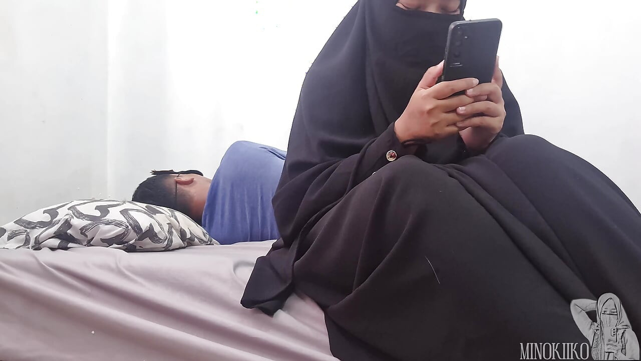 Kayınbiraderim beni tesettürlü karısı minokiiko olarak karıştırdı