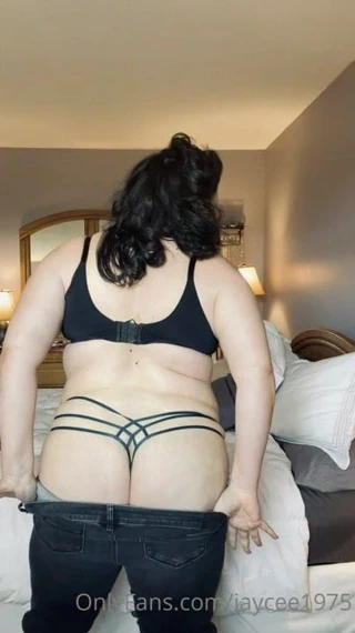 şişman göt Latin koyarak üzerinde kot