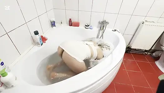 Nefes tutma su altında ve saç yıkama