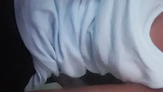 Küçük göğüsler 18 yaşında