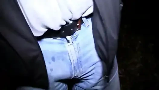 Doggers Büyük Meme Uçlu Sarışın Sürtüğü Sikiyor