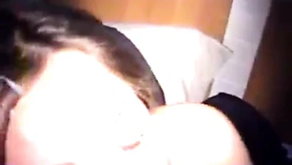 İyi sürtüğün yüzüne boşalma