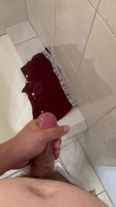 St Croix'te duşta mastürbasyon yapıyor