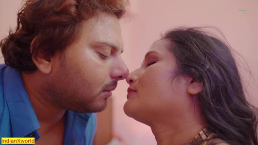 Model yenge ile sekse bayılıyorum! Hintli düşkünü evli kadın seks