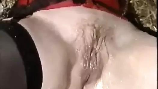 Favori çiş sahneleri - trixie monroe #2