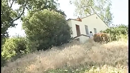 Yırtık erkekler dildo odasındaki tüm deliklere giriyor