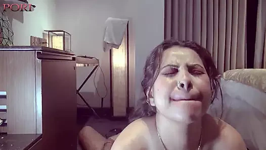 Hintli evli evli kadın dewar tarafından ağzına boşalıyor tam Hintçe seks videosu