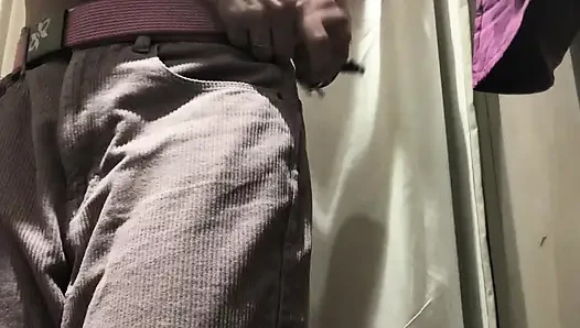 Bir kuaförden sonra perakende terapisi olarak bikinileri deniyorum, kesime gittiğimde saçlarımı kesinlikle mahvetti!