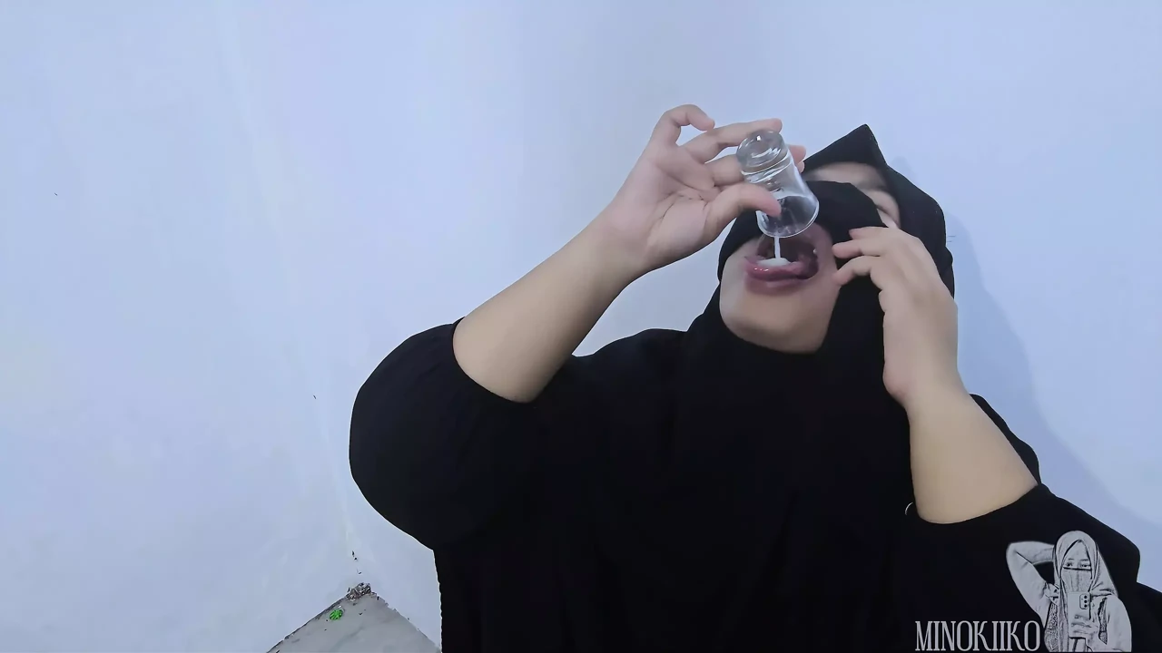 Exclusive: Hijab Girl With Niqab Drink A Fresh Cum From A Stranger In Waiting Room Minokiiko Feat Onlybebeb Indonesian Cfnm Porn For Women Fetish Tight Pussy K Porn (High Quality) - Vienna Special