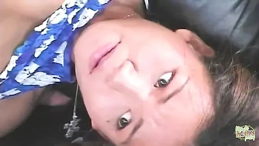 Neredeyse canı sıkılıyor ama sevgilisi kovboy kızı kurtarmak için zamanında geldi