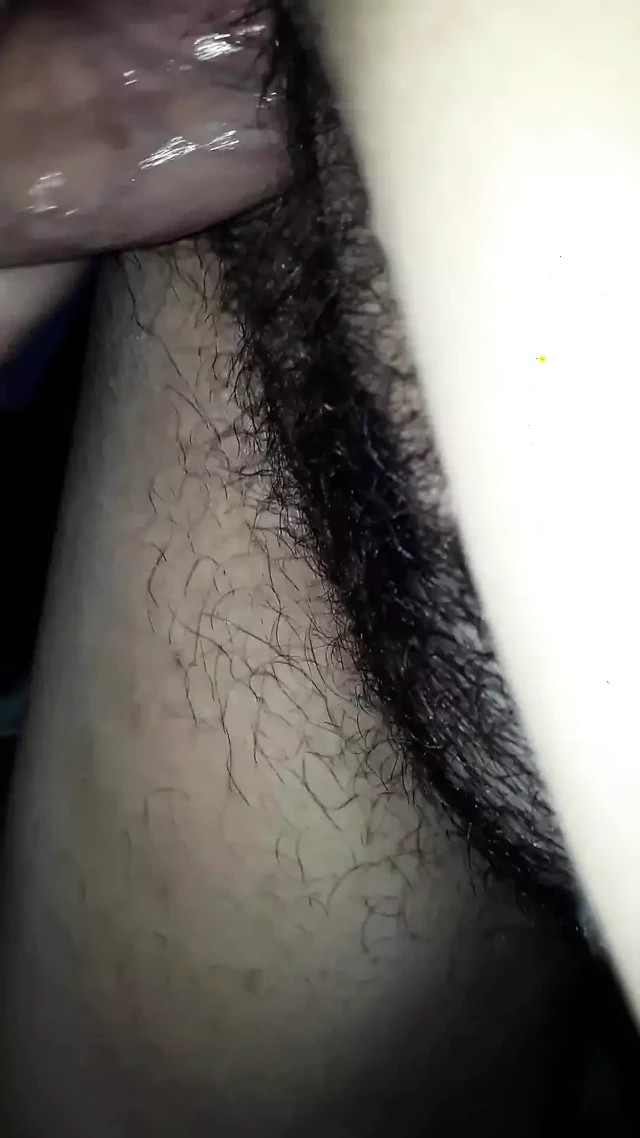 Kıllı amcığıma boşal sapık komşum