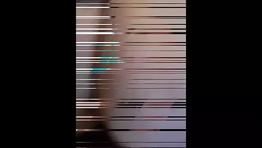 Karım bir yabancıyla yalnız tanışıyor