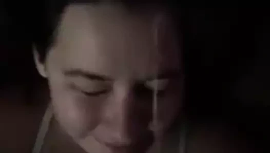 Iyi kız alır onun boşalmak