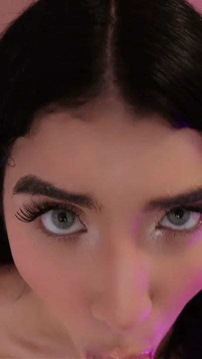 ASMR: Güzel Mason İşinin İlk Gününde Patronunu Baştan Çıkarıyor | Bölüm 2