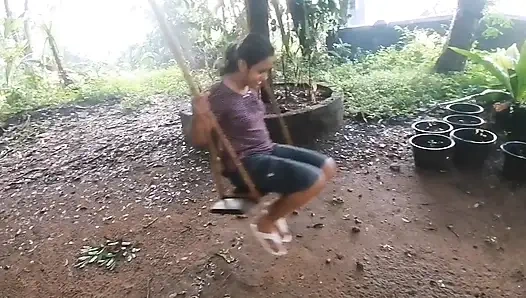 Sahilden bu seksi seksi çalışan bebek fahişeyi buldum