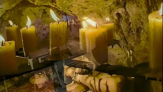Mağara Cadısı Anal Boşluğu Sever