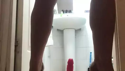 Köle sikme yapay penis