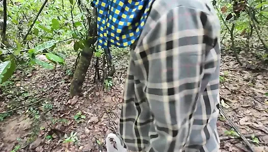 Thai girl walks and brags about picking mushrooms anyway, peeing in the forest Thai Voice