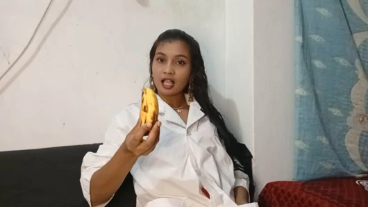 Şehir şirketi Hastanesi'nden Hintli doktorlar Bangladeşli ve gerçek desi kız hastayla sikişiyor gerçek Bangla ses