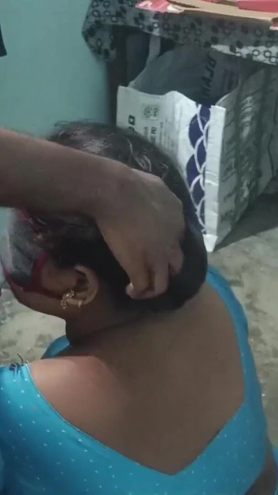 Hintli desi hema teyze bowlojab yapıyor | Klip 1