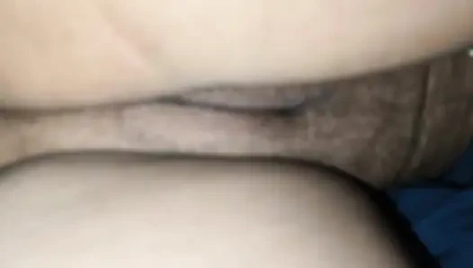 Beautiful indian village aunty hot romance Big boobs press and pussy fucking on the roof over