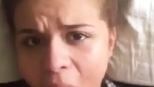 Güzel İngiliz kız hile üzerinde ona adam veren bj