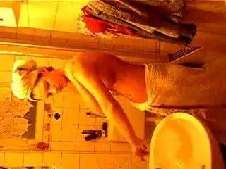 meine Suesse im Bad 4 von 4