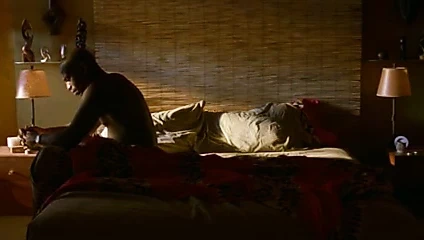 Jolene blalock ırklararası sahne