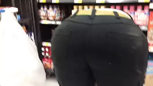 Büyük zenci götü eğiliyor 3