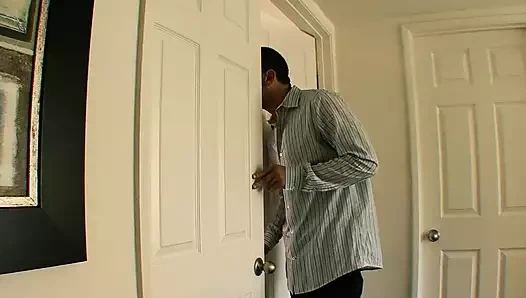 Mia Malkova babasının kızı