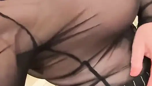 Gece yarısından sonra seksi sekreterle gör!!