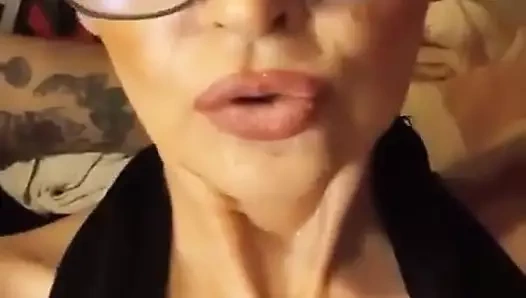 Parmağım yapay penisle