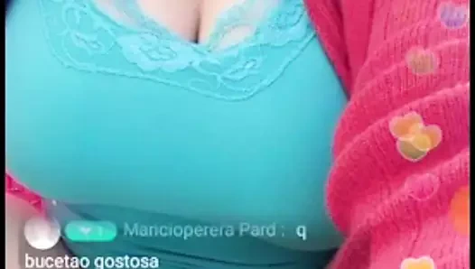 Hottie facecast uygulamasında canlı